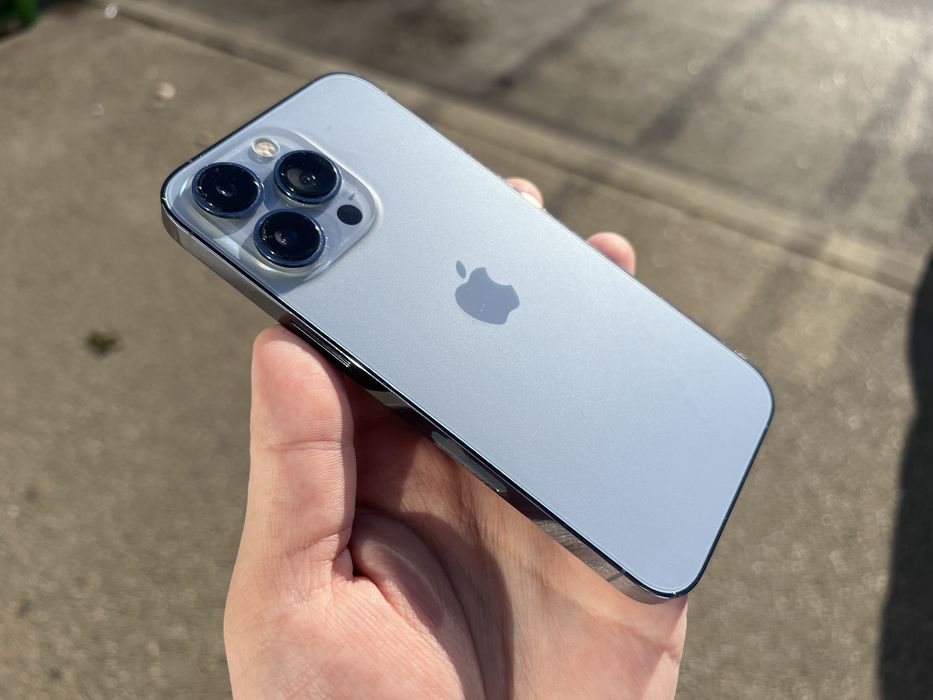 iPhone 13 Pro 100% baterie