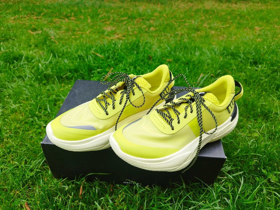 Маратонки Sorel в прекрасен свеж жълто-зелен цвят