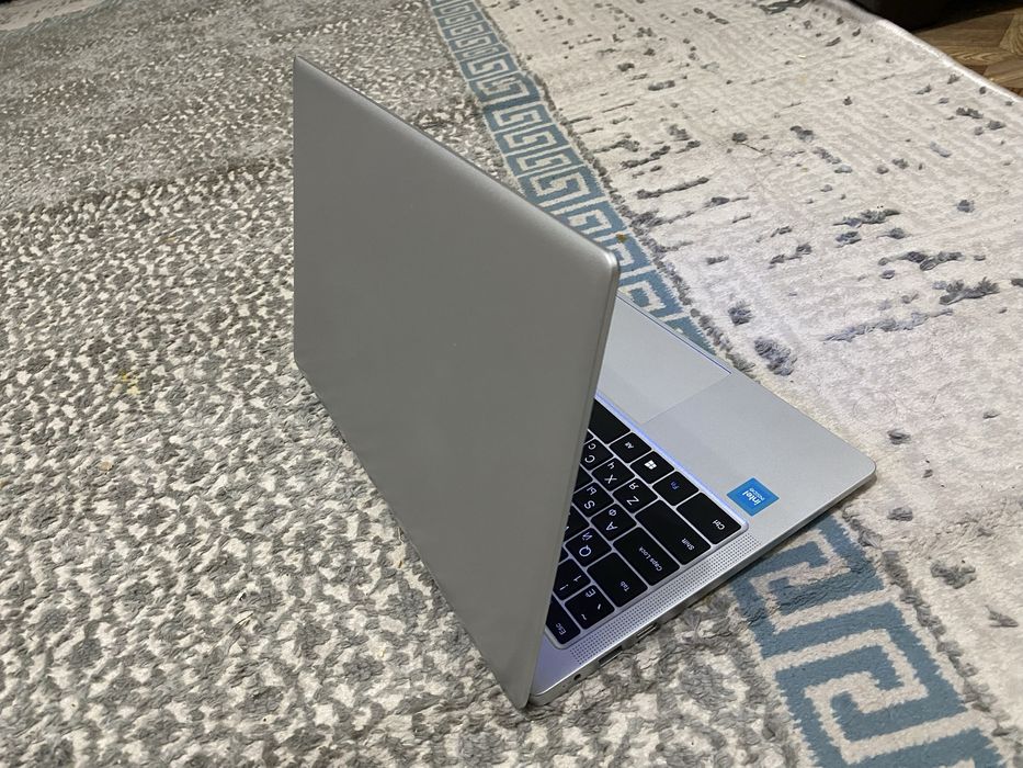 Ноутбук дла работы и учобы