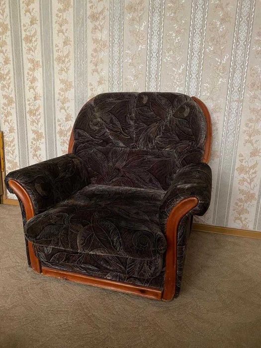 Продам диван тройка