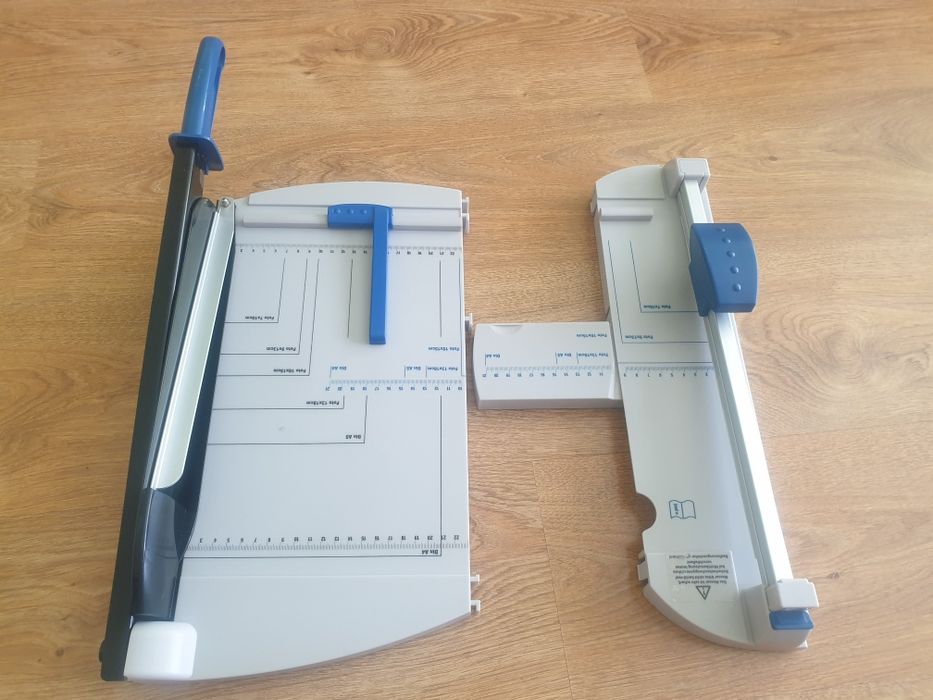 Гилотина за рязане на хартия