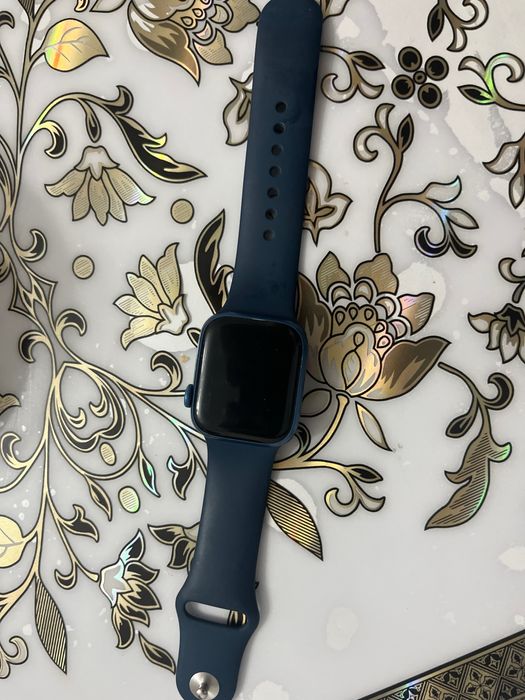 Продам Эпл воч 7 серия оригинал 41 милиметр