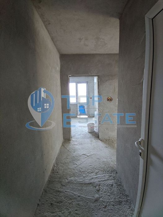 Продава се Къща в Стражица - 600 кв.м за 200 €/кв.м - Снимка #7