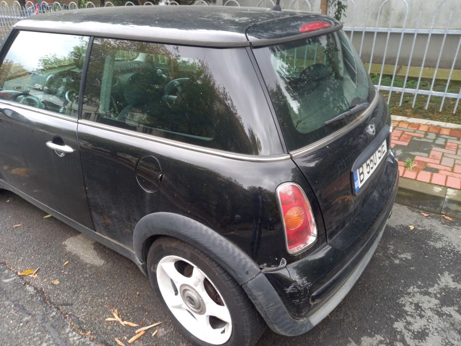 MINI One 2002 — imagine 3