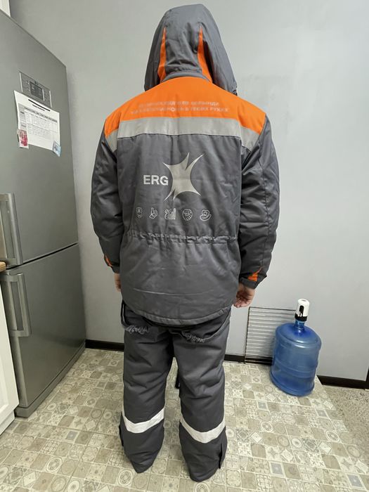 Продам новую спец одежду!