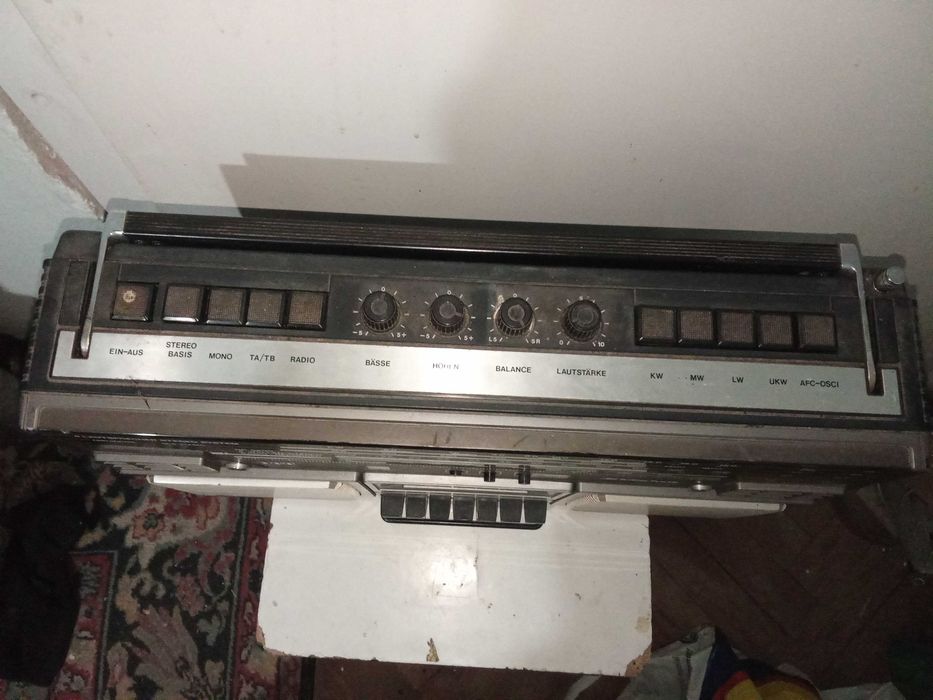 Радиокасетофон ITT RC 5600