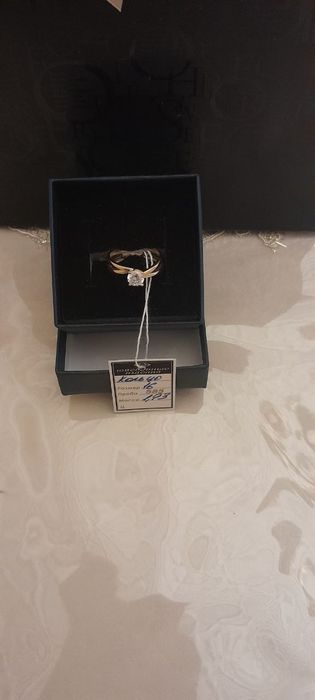 Нежное золотое кольцо