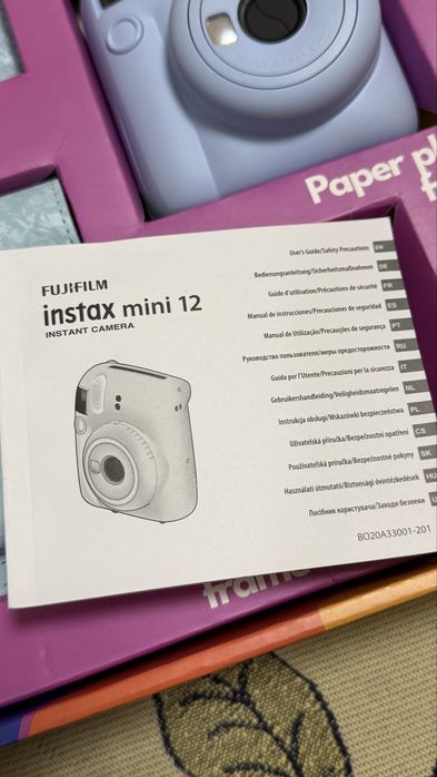 камера instax mini 12 новый