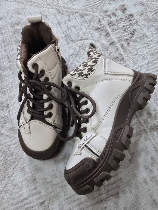 Ботинки на девочку