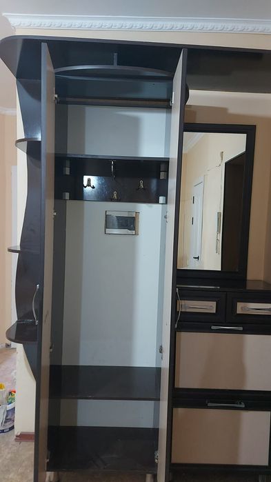 Продам мебель для прихожка