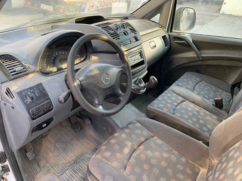 DEZMEMBREZ Mercedes VITO W 639 109 CDI 111 CDI 115 CDI 8+1 LOCURI 2004