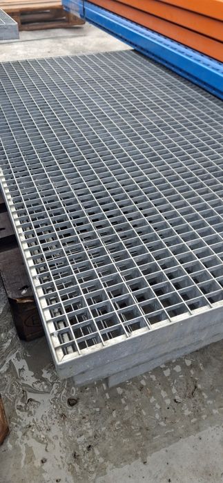 Grătare zincate galvanizate