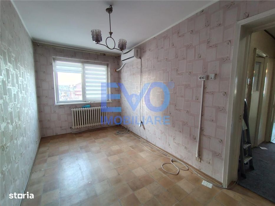 Apartament 3 camere in zona Tudor Vladimirescu