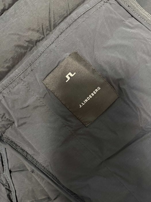 ''J.Lindeberg''оригинално мъжко пухено яке Л размер