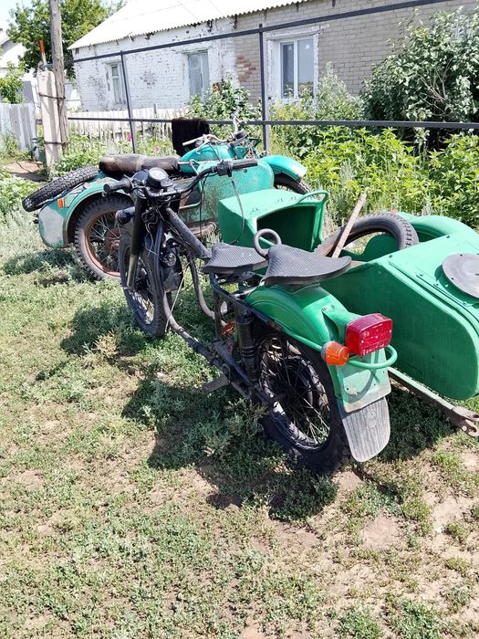 Продам два урала