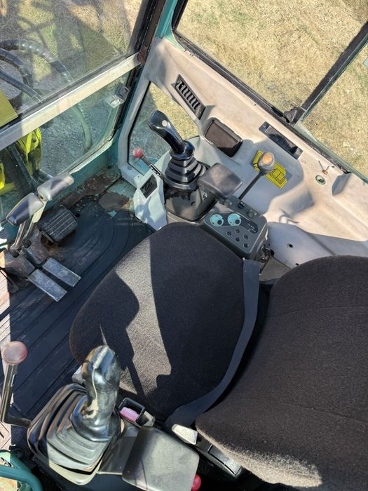 Miniexcavator Yanmar VIO 30-2, Greutate 3.3Tone, An 2004