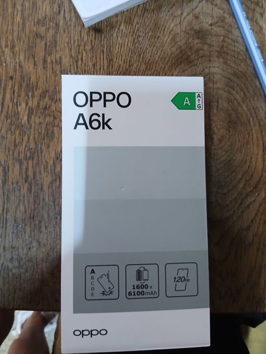 Телефон Oppo A6k