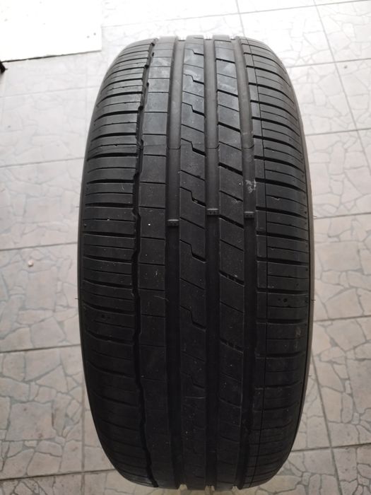 Гуми ,,HANKOOK" 225 55 19