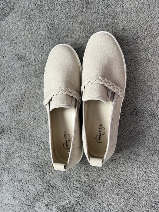 Tenesi comozi, bej, marimea 39, ANNA FIELD