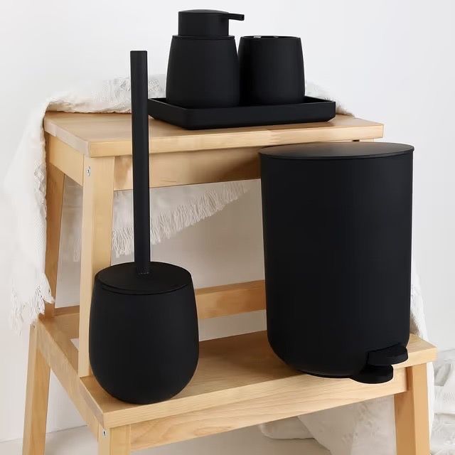 Set Complet Accesorii Baie Cos Perie Dispenser Negru Nou