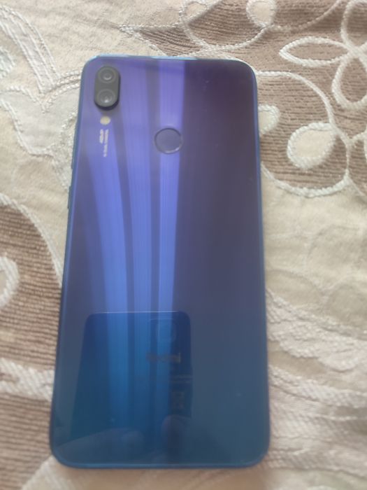 Телефон Redmi Note 7