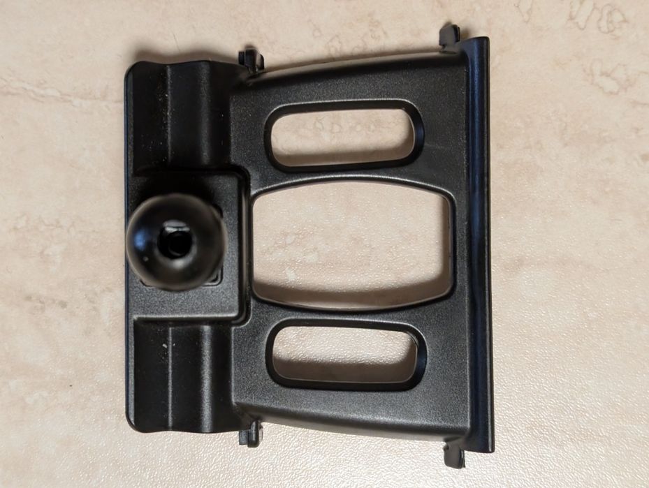 Магнитна стойка за телефон за BMW X2 F39