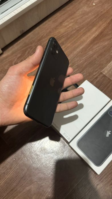 Айфон 11 на 128гб