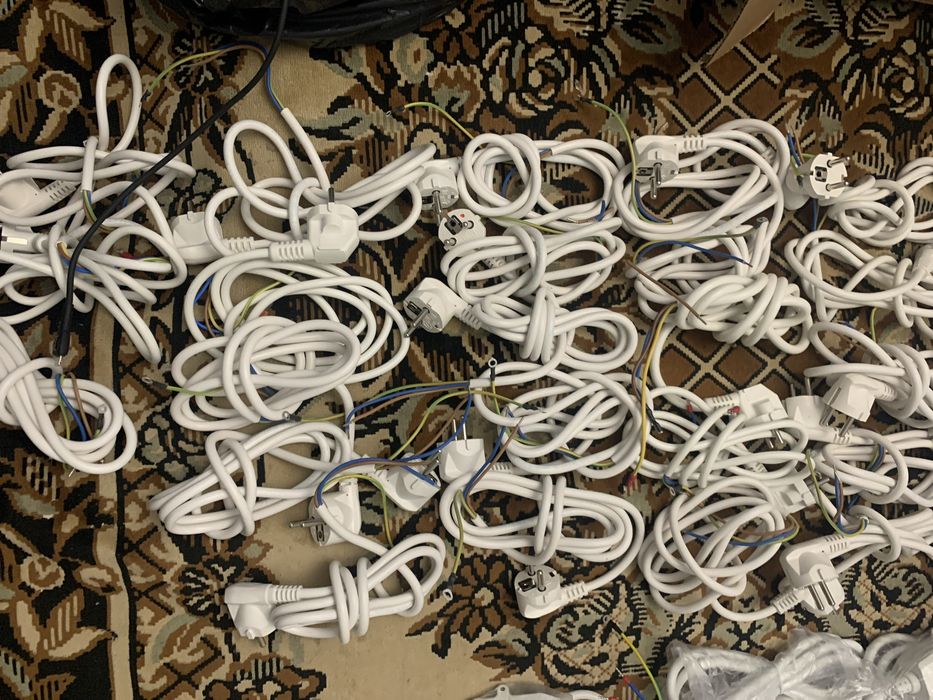 Продам сетевые шнуры с вилкой ( обычные, узо )