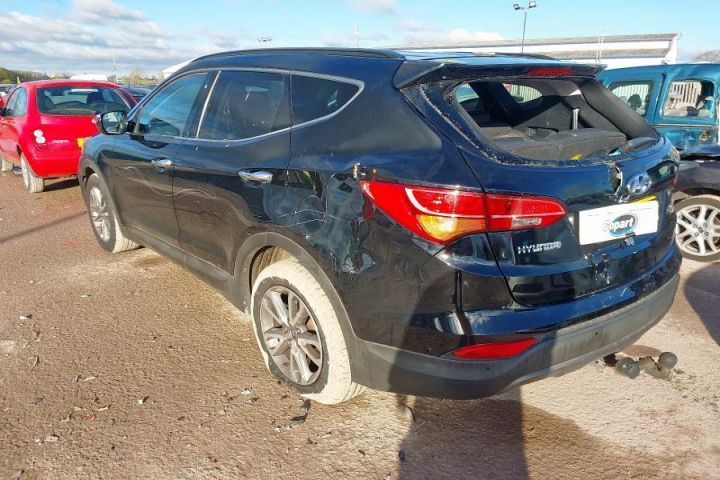 Dezmembrez Hyundai Santa Fe DM [2012 - 2016] Crossover 5-usi 2.2 CRDi