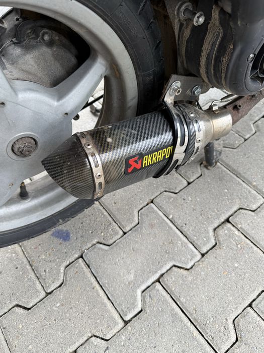 scuter piaggio 125 liberty
