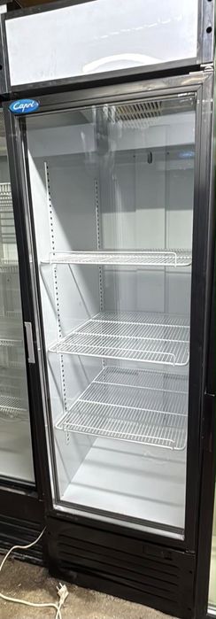 Холодильник, витринный
