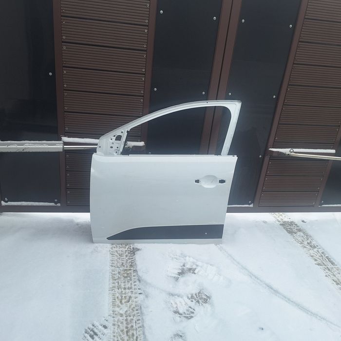 Usa stanga fata fata completa punte spate dacia logan sandero 3