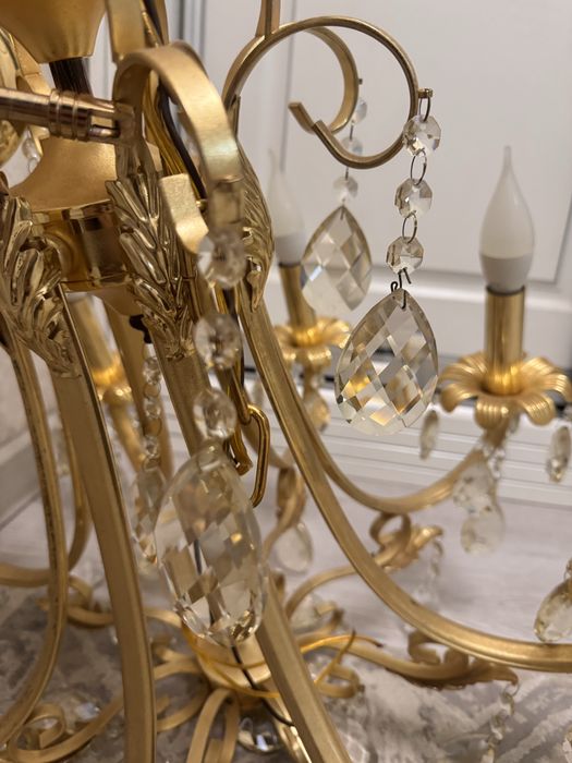 Люстра 8 рожковая