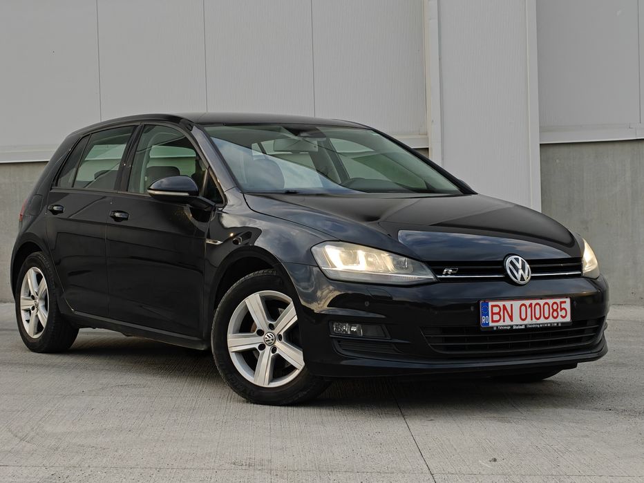 Golf 7  R-line Germania ,Km 100%,Masaj Scaun,Automat,Interior deosebit