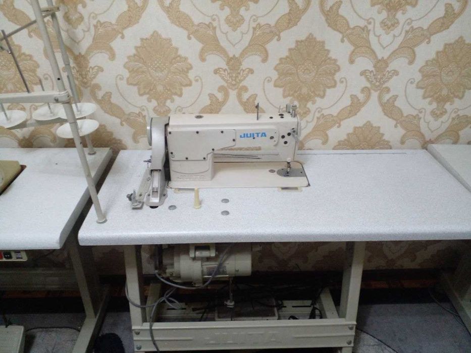 3 ta tikuv mashinasi