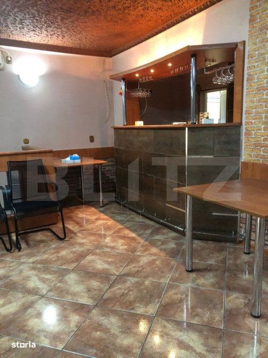 Spatiu comercial , 90 mp , zona Razvad