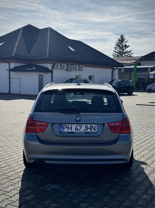 BMW Seria 3 e91 facelift
