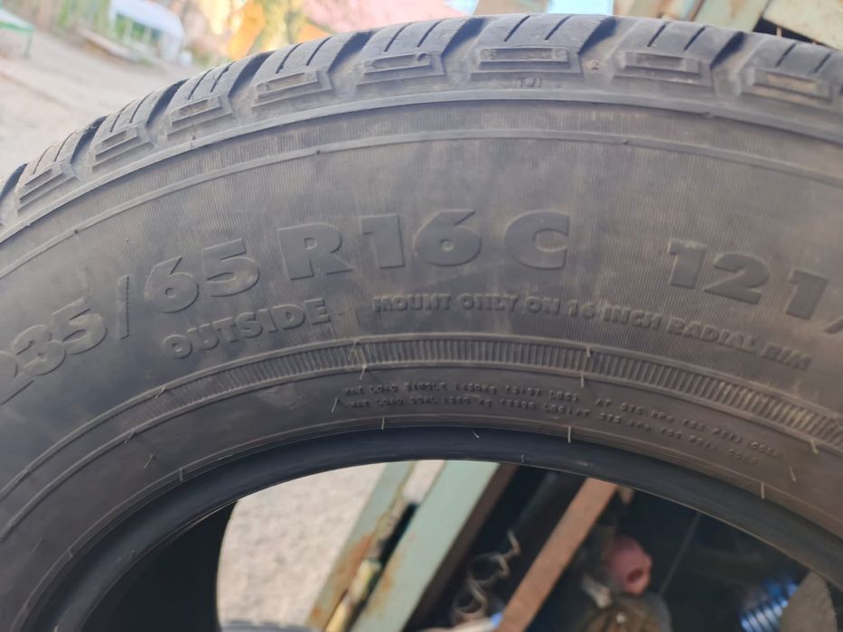 Nokian 235/65.  R 16. C.