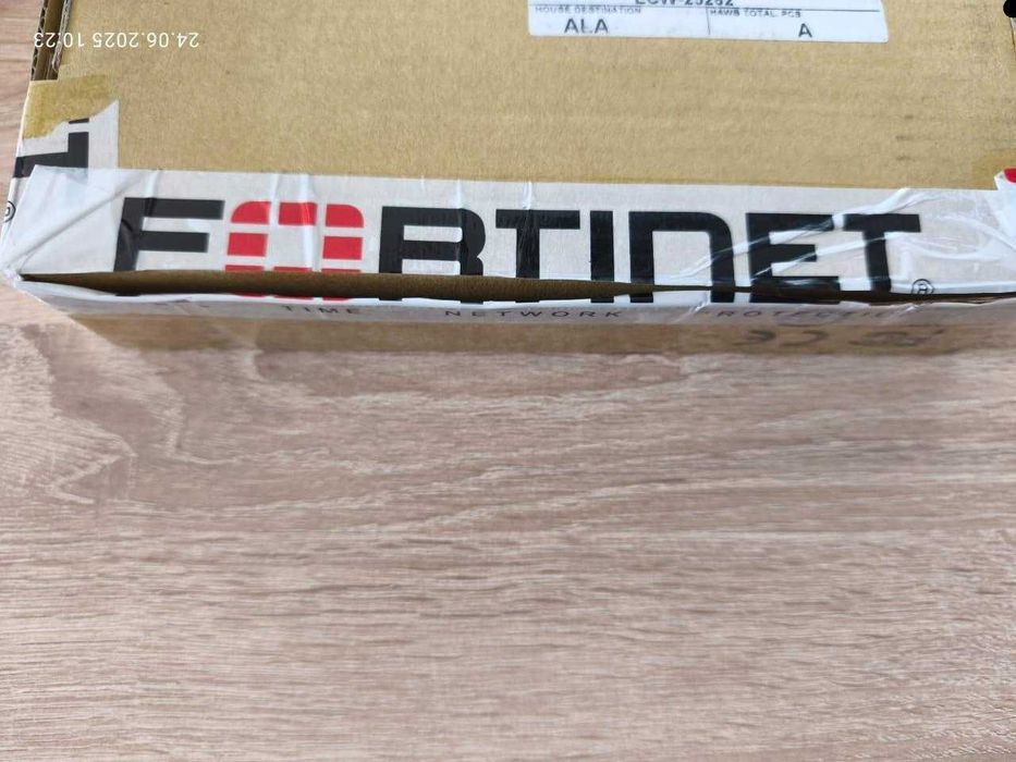 Блок питания AC для  Fortinet FortiGate 80E/81E, 80/81F
