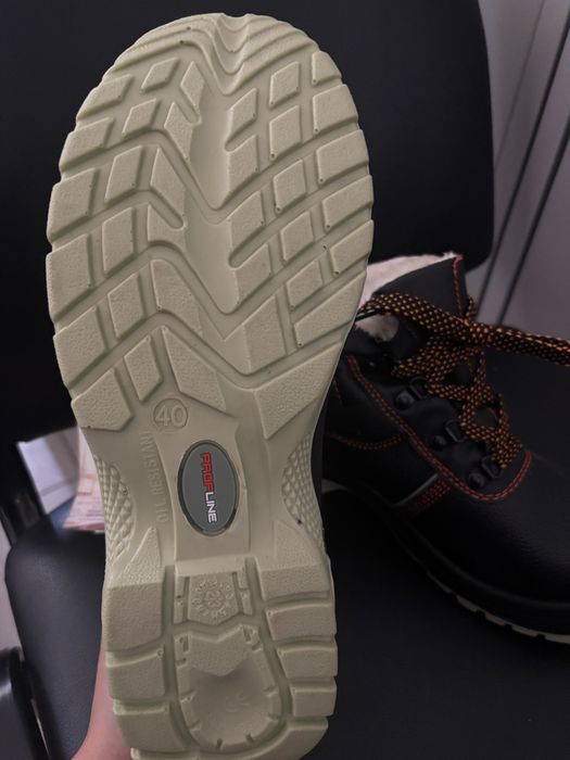 Ботинки зимный сатылады