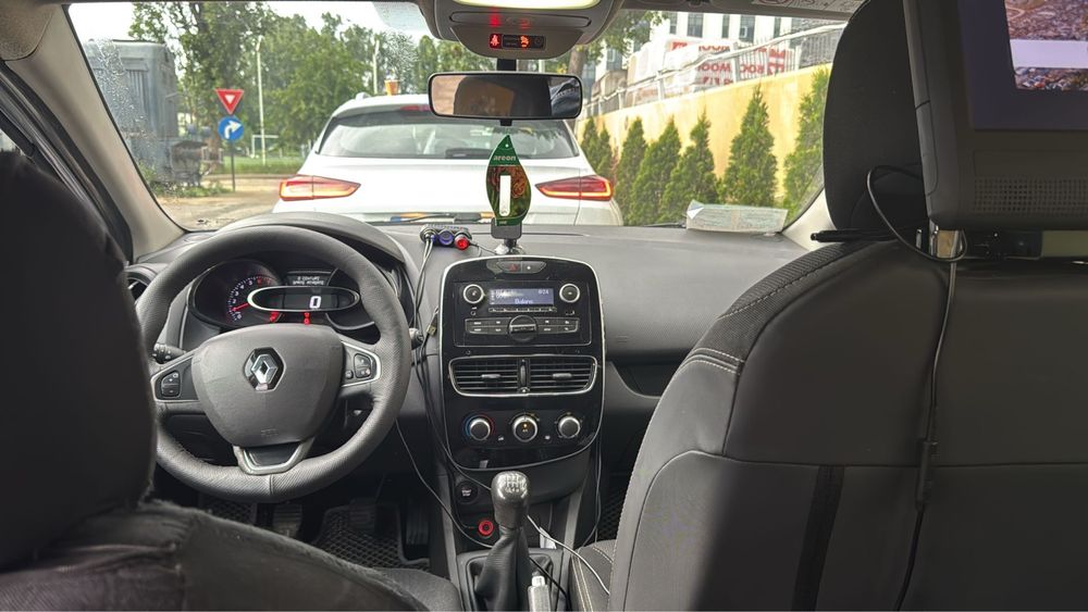 Renault Clio 2019. 1.0 Benzina