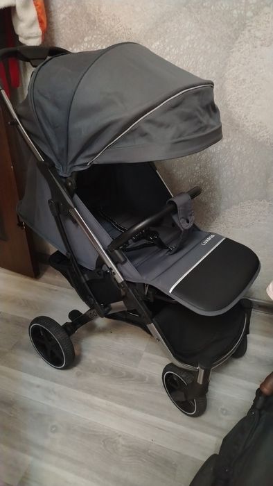 Продам детскую коляску чемодан Luxmom
