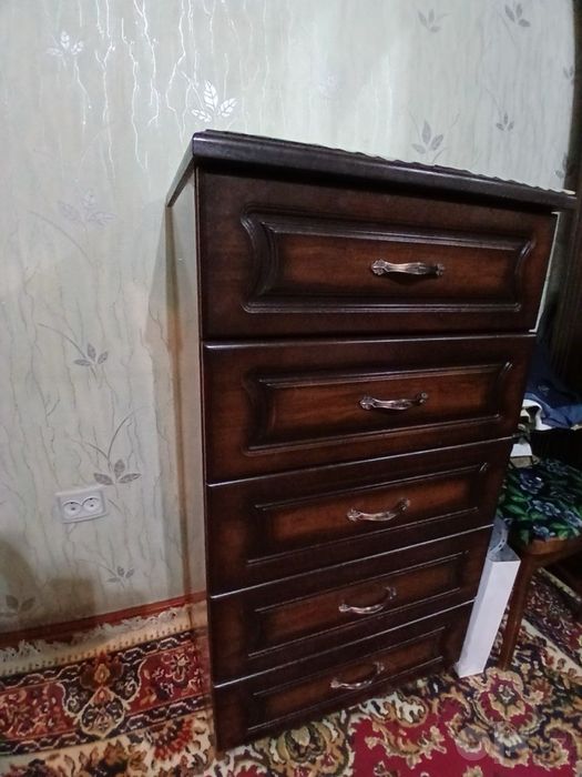Спальный гарнитур