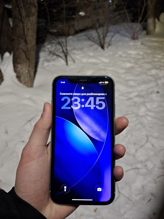 iPhone 11, 128 GB — отличное состояние