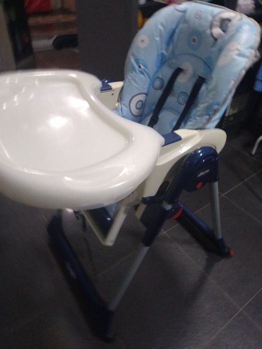 Детска стол за хранене