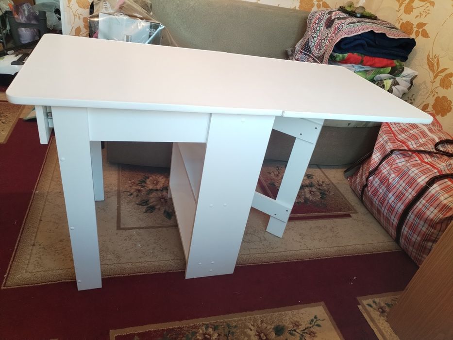 Стол книжка продам новый