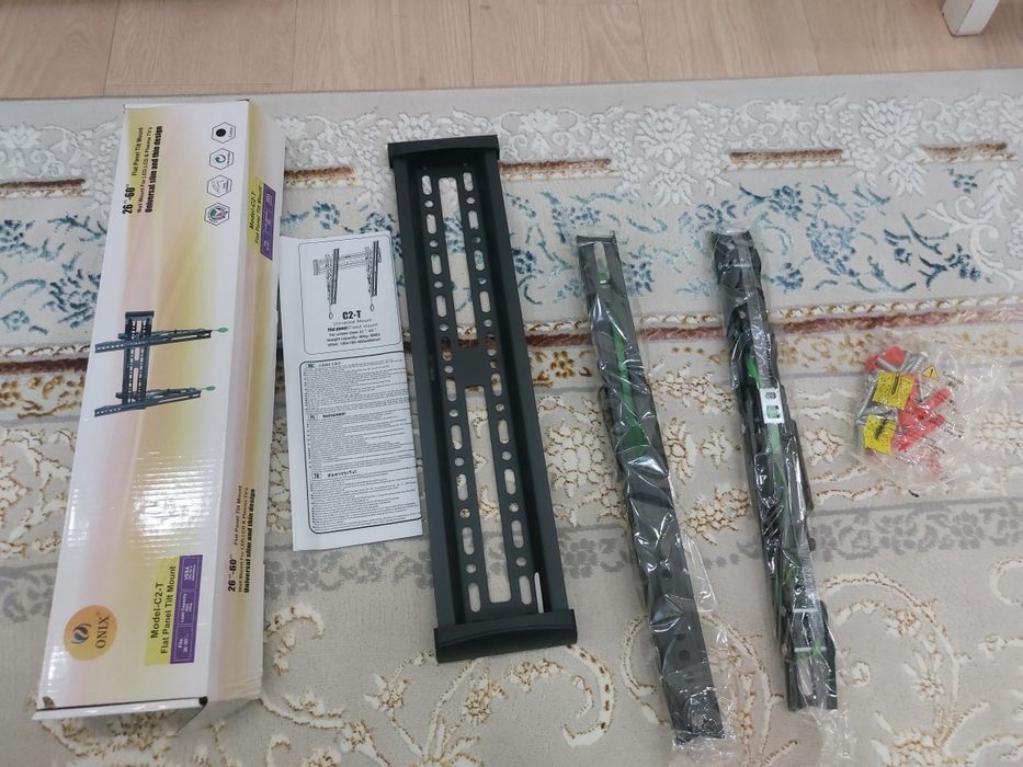 Кранштейн настенный для телевизора.