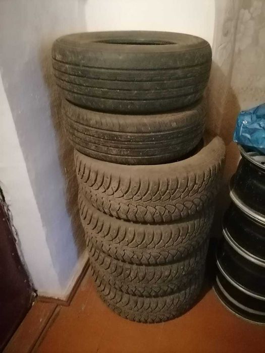 Продам зимние шины б\у