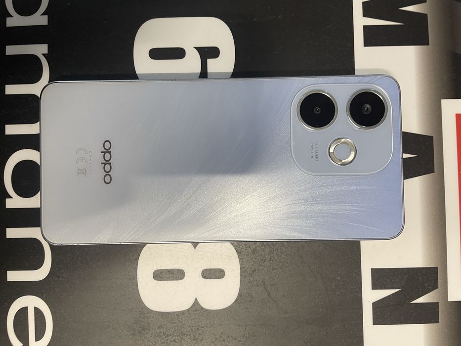 Amanet ozana vinde Oppo A5pro