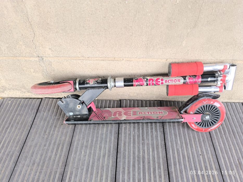 Детский складной самокат